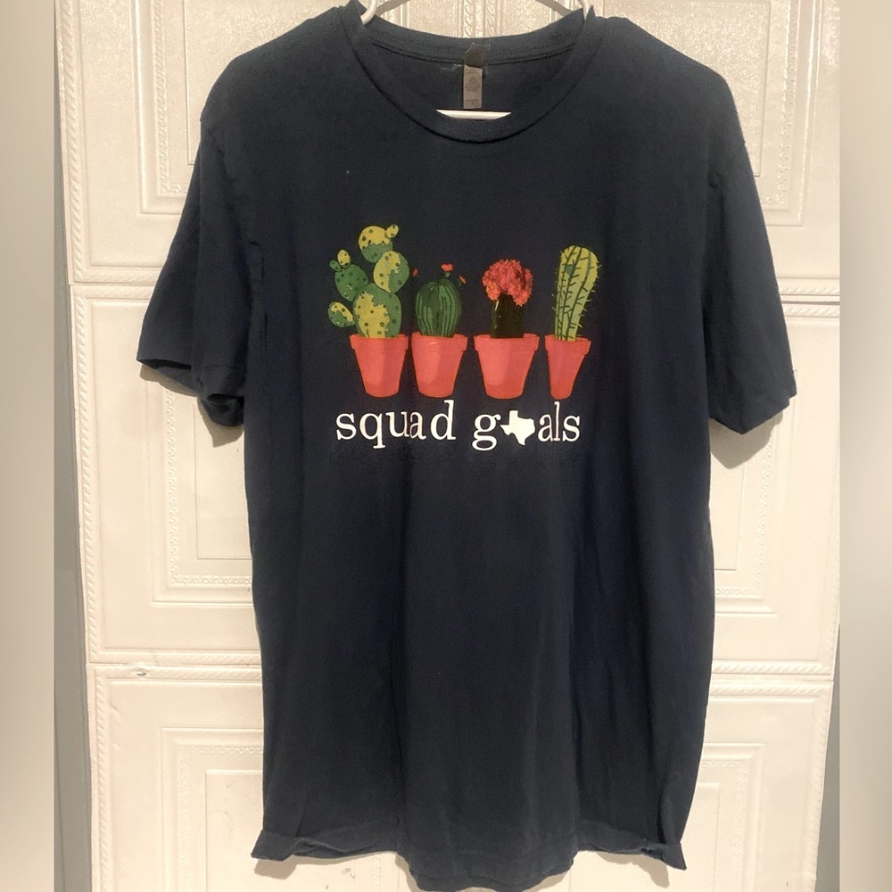 Size L-Squad Goals Cactus T-Shirt 🌵🌵